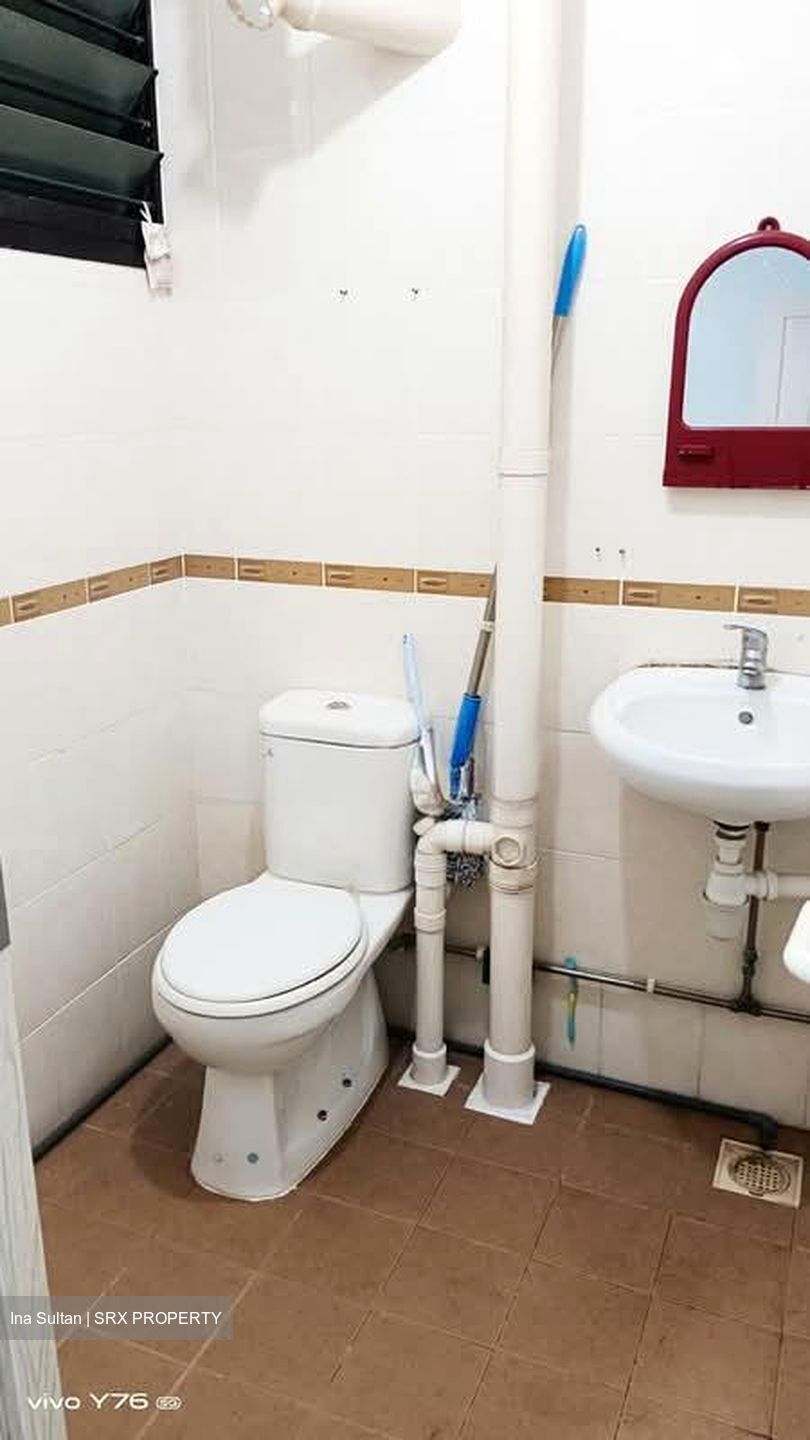 Blk 228 Bukit Batok Central (Bukit Batok), HDB 3 Rooms #548924561